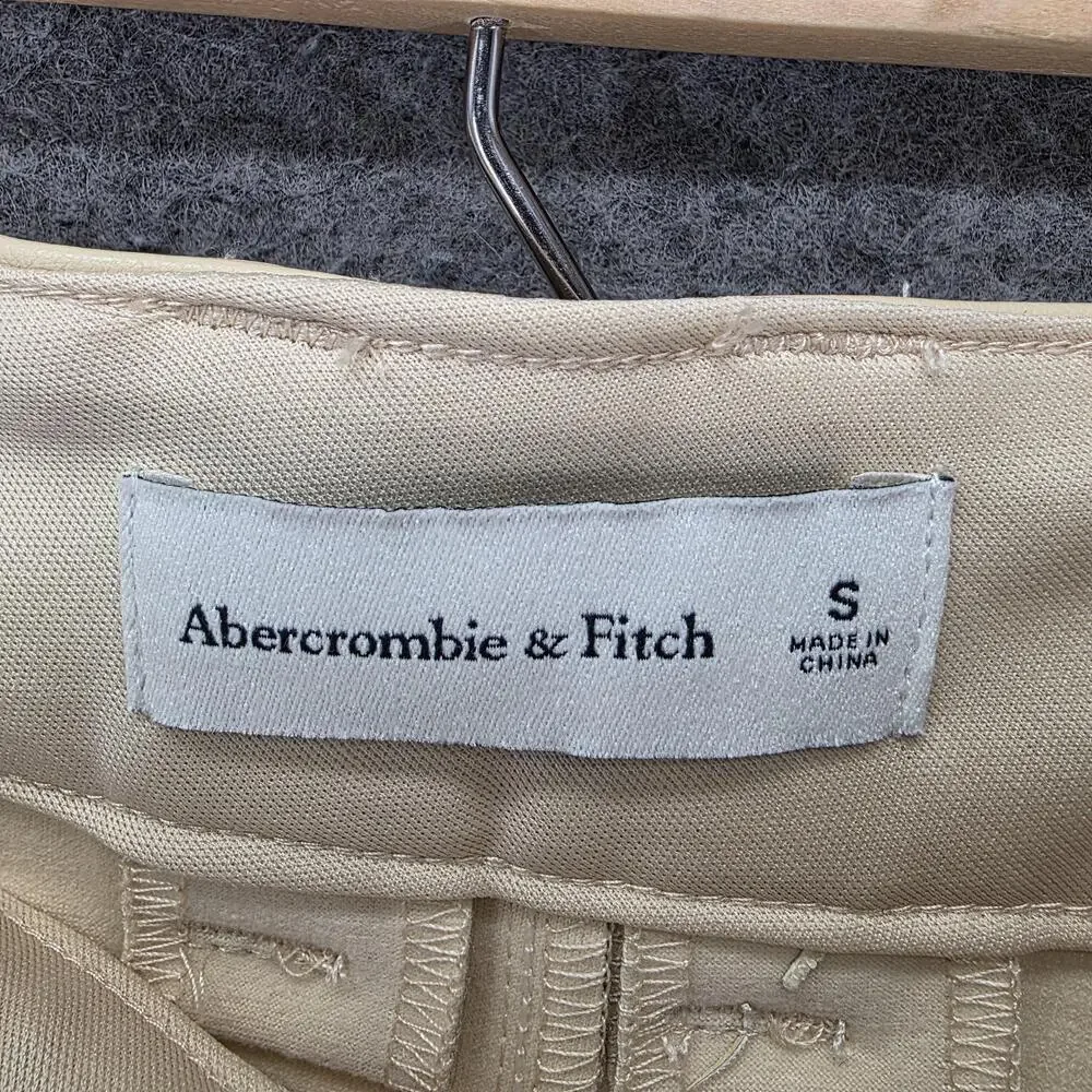 Abercrombie & Fitch brand abercrombie